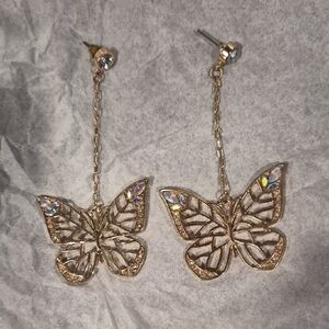 Elegant Gold Butterfly Earrings